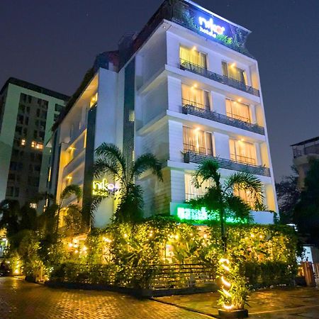 Niko Hotels Kochi Εξωτερικό φωτογραφία