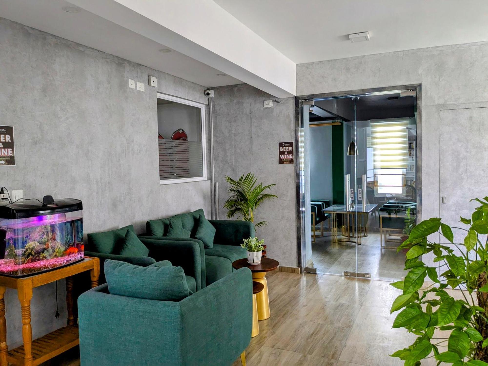 Niko Hotels Kochi Εξωτερικό φωτογραφία