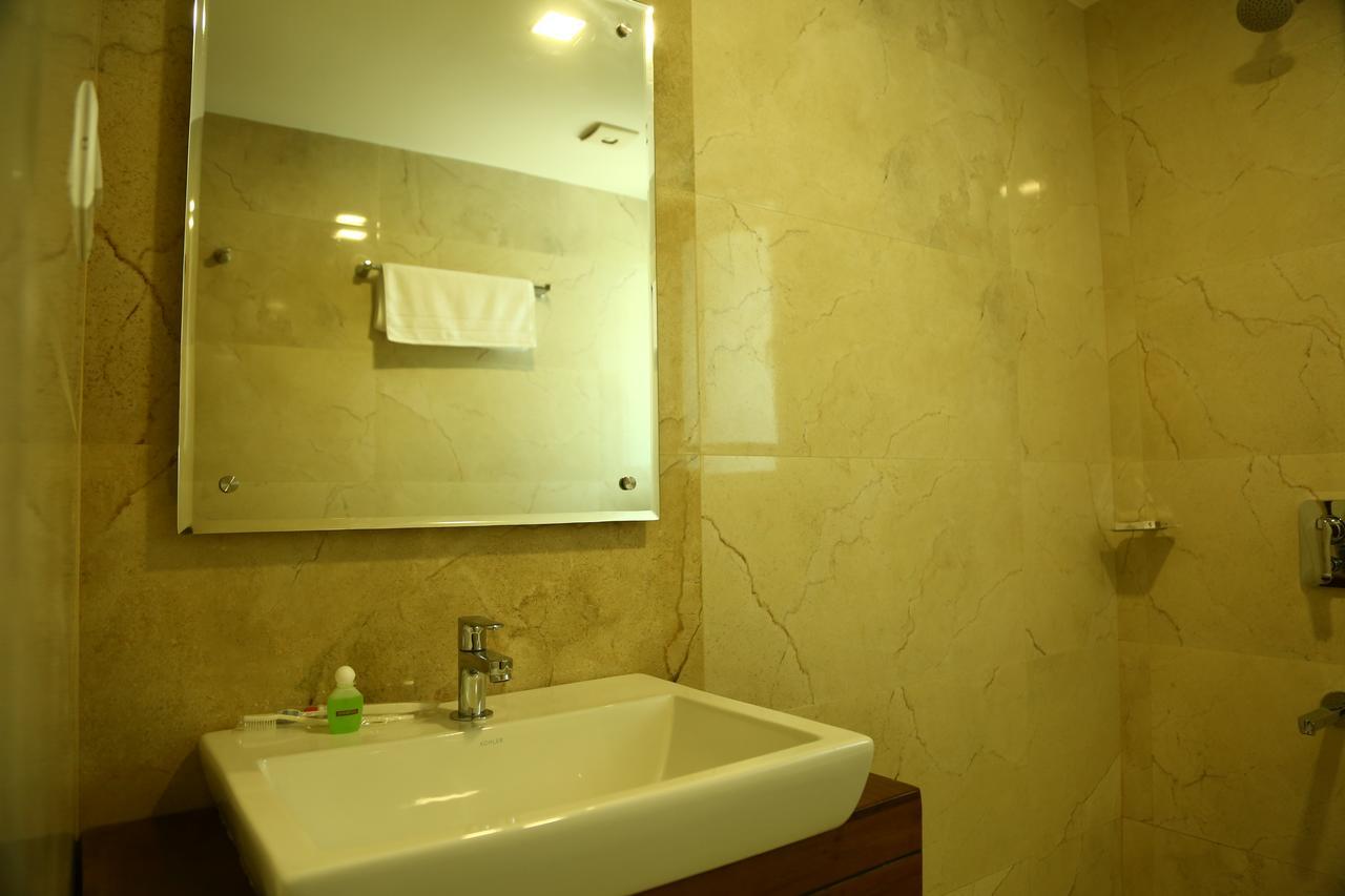 Niko Hotels Kochi Εξωτερικό φωτογραφία