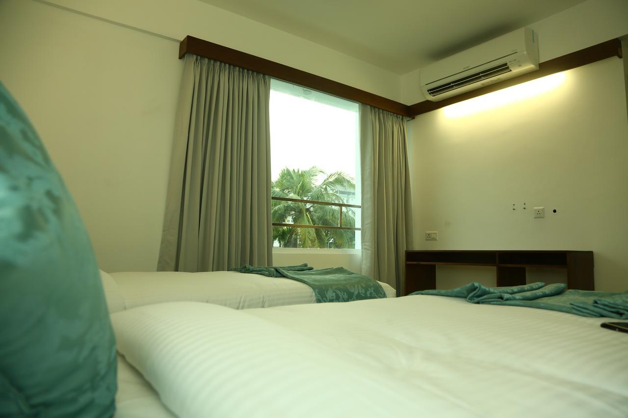 Niko Hotels Kochi Εξωτερικό φωτογραφία