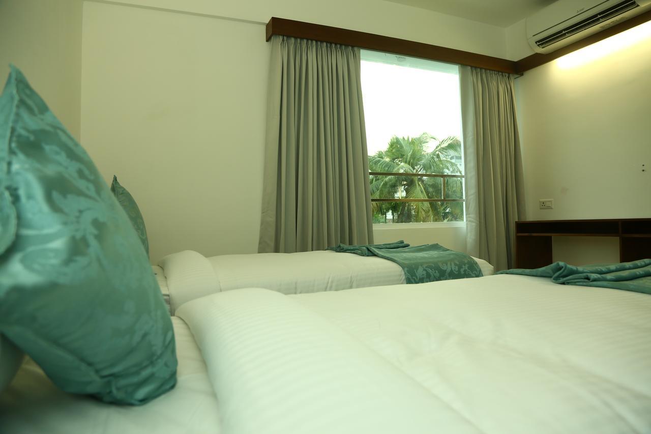 Niko Hotels Kochi Εξωτερικό φωτογραφία